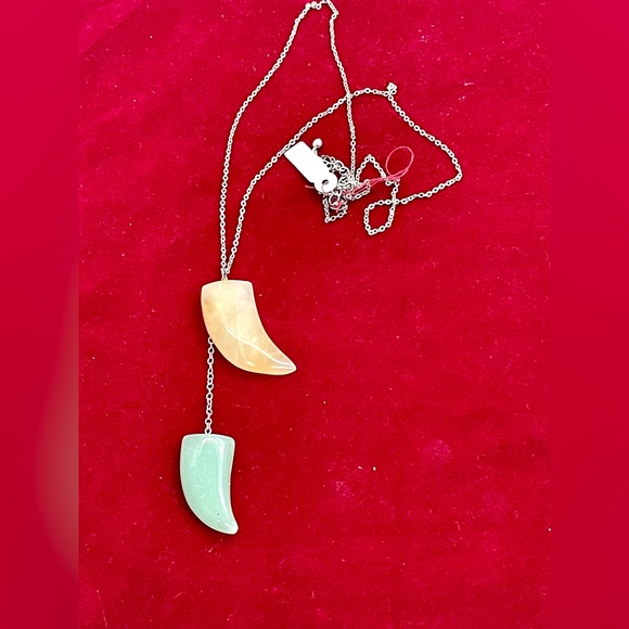 Gemstone Horn Shaped Necklace 24-27” - Picture 2 of 2